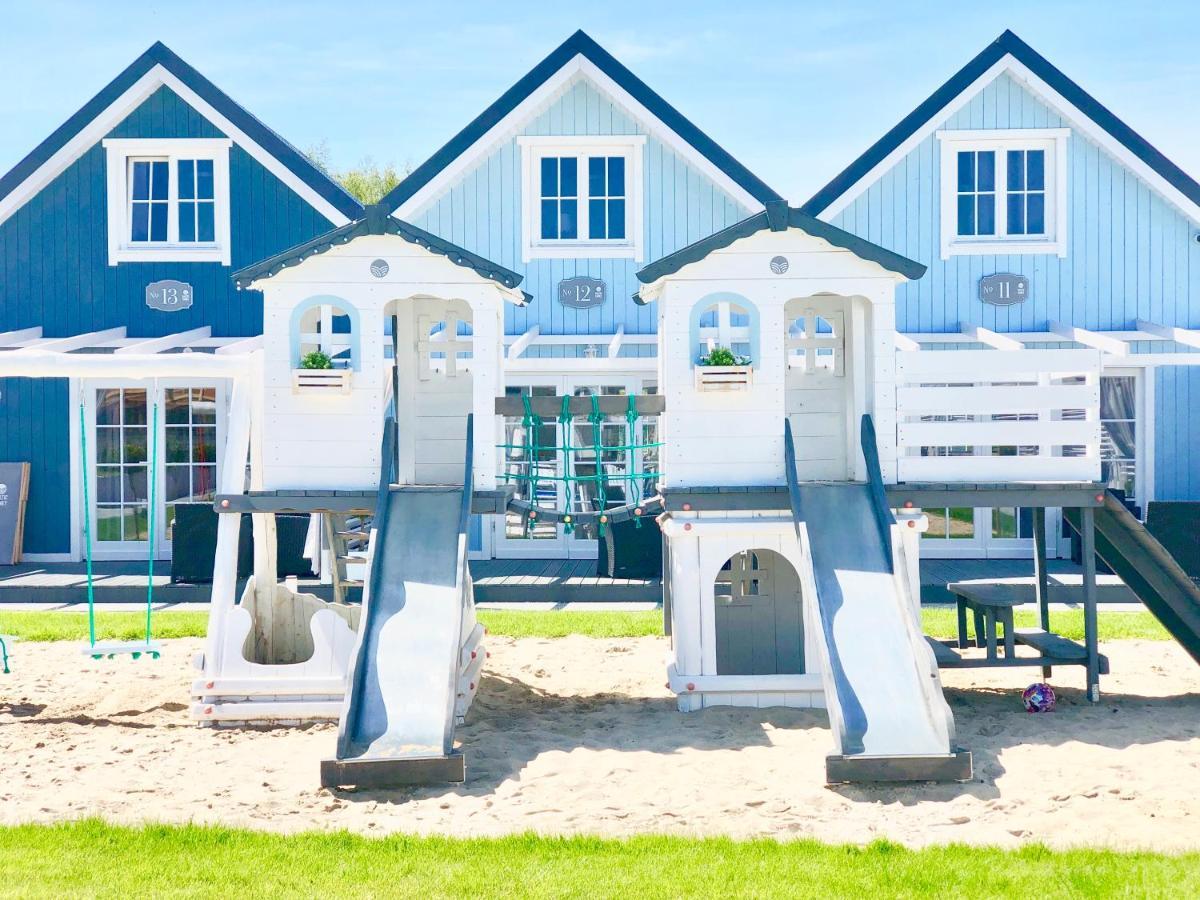 Domki Baltic Family Basen Kidsclub Rowery Mielno  Exteriér fotografie